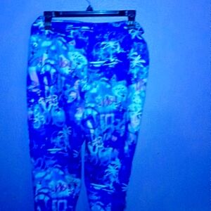 Vibrant Blue Patterned Leggings